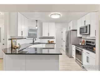 Photo #1: 1039547 Listing