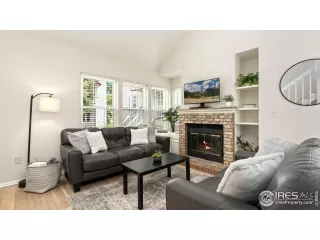 Photo #1: 1039581 Listing