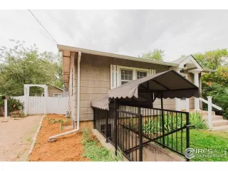 Photo #2: 1039582 Listing