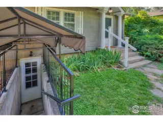 Photo #3: 1039582 Listing