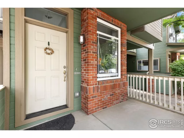 MLS: 1039588 Condo For Sale
