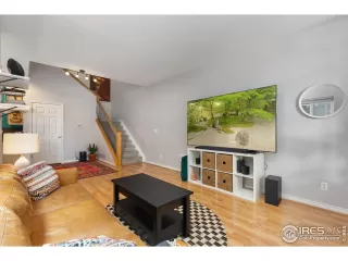 Photo #4: 1039588 Listing