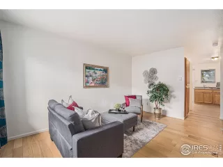 Photo #2: 1039596 Listing 