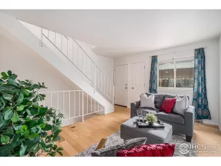 Photo #4: 1039596 Listing 