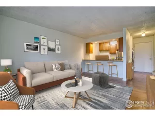Photo #4: 1039615 Listing 