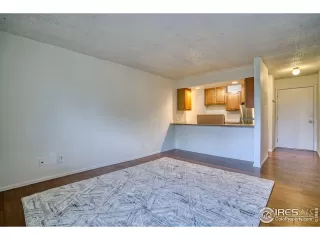 Photo #5: 1039615 Listing 