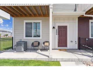 Photo #4: 1039659 Listing