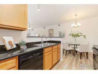 Photo #5: 1039686 Listing 
