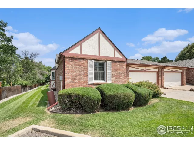 MLS: 1039705 Condo For Sale