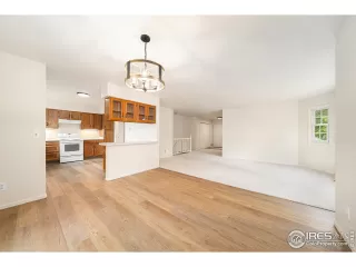 Photo #4: 1039705 Listing 