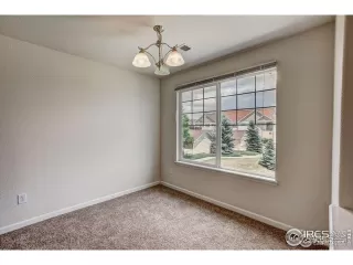 Photo #3: 1039713 Listing