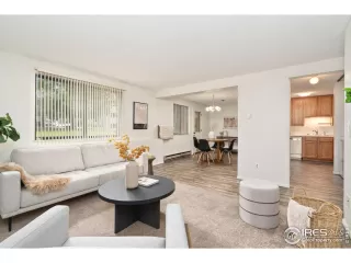 Photo #6: 1039814 Listing 