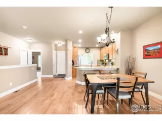 Photo #5: 1039858 Listing