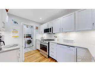 Photo #1: 1039883 Listing