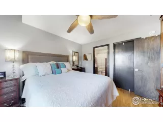 Photo #4: 1039883 Listing