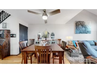 Photo #6: 1039883 Listing