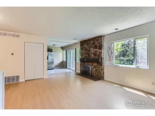 Photo #3: 1039916 Listing 