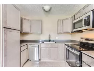 Photo #6: 1039916 Listing 