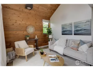 Photo #3: 1039938 Listing 