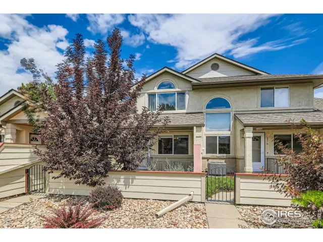 MLS: 1039965 Condo For Sale