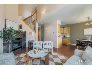 Photo #6: 1039965 Listing