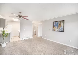 Photo #2: 1039996 Listing