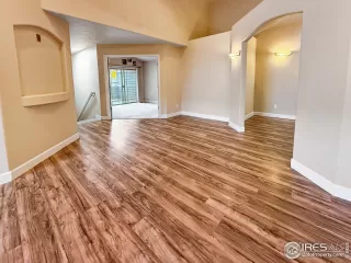 Photo #1: 1040004 Listing