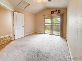 Photo #4: 1040004 Listing