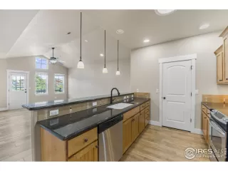 Photo #1: 1040051 Listing