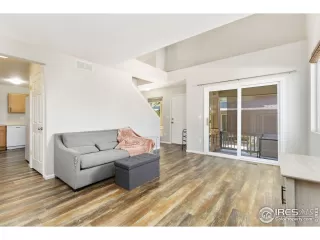 Photo #5: 1040091 Listing 