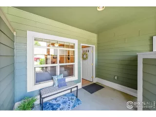 Photo #3: 1040094 Listing