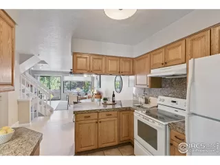 Photo #6: 1040163 Listing 