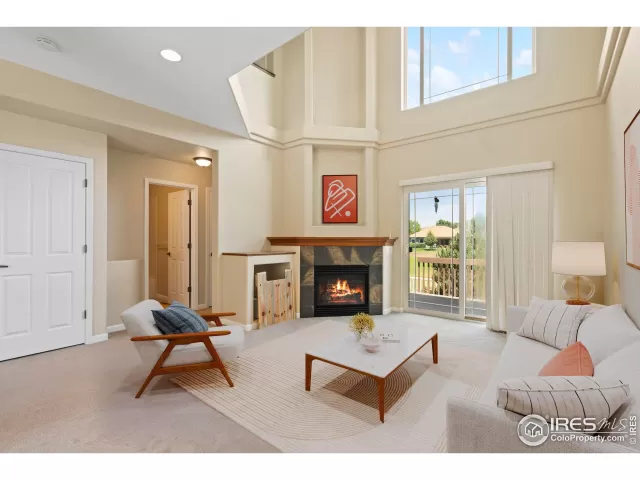 MLS: 1040237 Condo For Sale