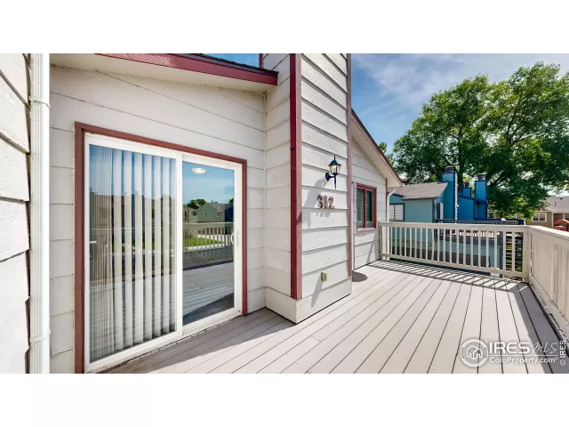 MLS: 1040259 Condo For Sale