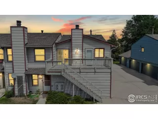 Photo #3: 1040259 Listing