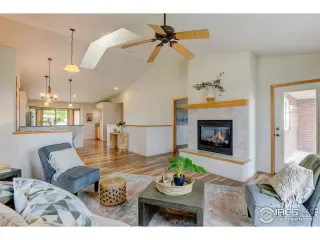 Photo #6: 1040291 Listing 