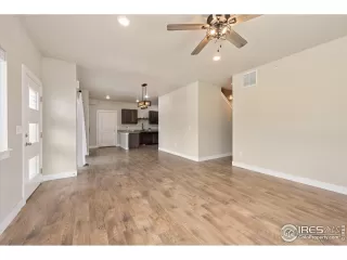 Photo #5: 1040383 Listing 