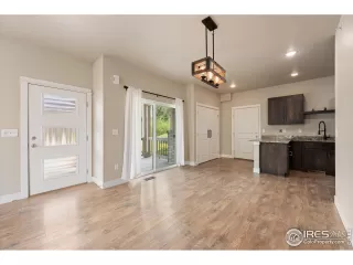 Photo #6: 1040383 Listing 