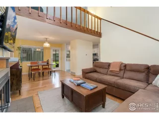 Photo #1: 1040441 Listing