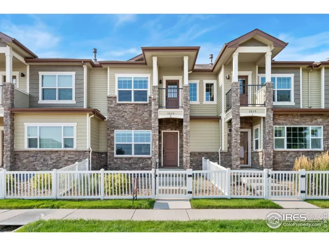 MLS: 1040459 Condo For Sale