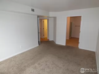 Photo #6: 1040472 Listing 