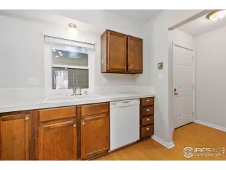 Photo #6: 1040491 Listing 