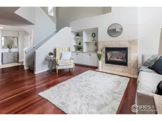 Photo #5: 1040537 Listing 