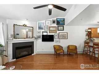 Photo #3: 1040814 Listing