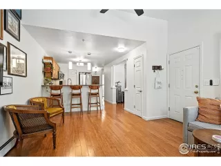 Photo #4: 1040814 Listing