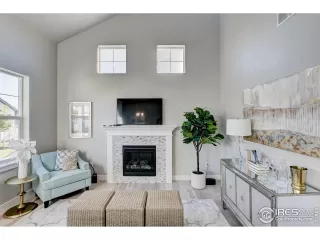 Photo #5: 1040849 Listing