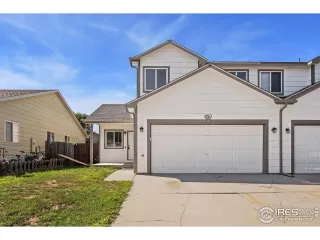 Click for more information on MLS # 1040860 : 850 E 20TH ST RD GREELEY CO 80631 More Details about MLS # 1040860 : 850 E 20TH ST RD GREELEY CO 80631