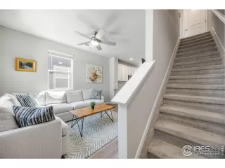 Photo #2: 1040874 Listing