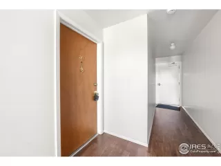 Photo #5: 1040878 Listing 