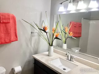 Photo #1: 1040882 Listing